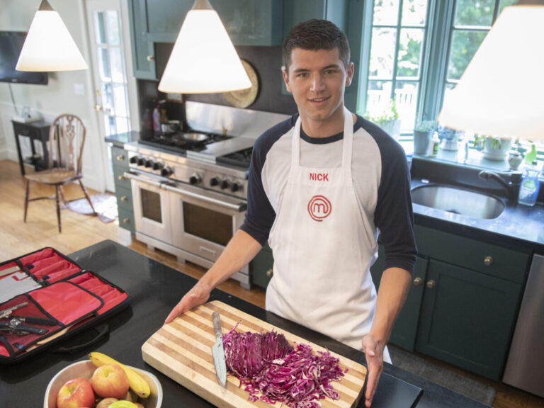 Harvard graduate Nick DiGiovanni competes on 'MasterChef